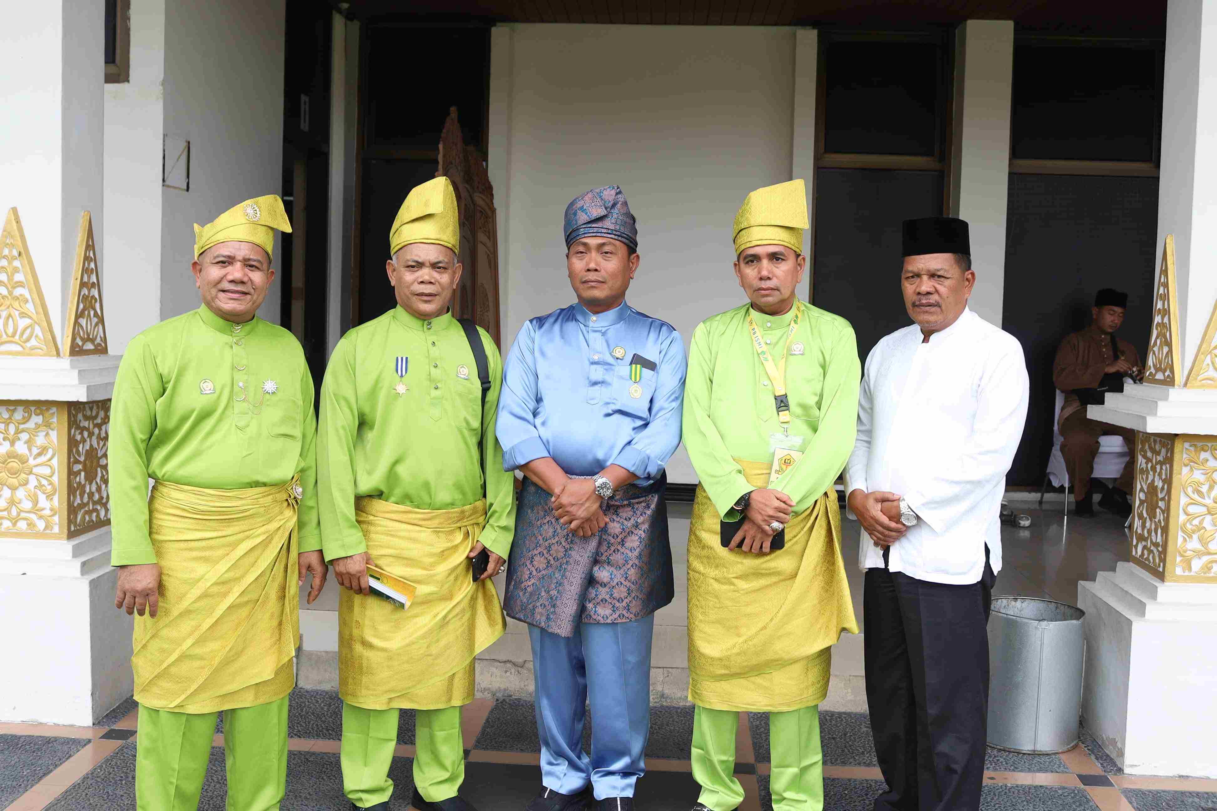 gambar