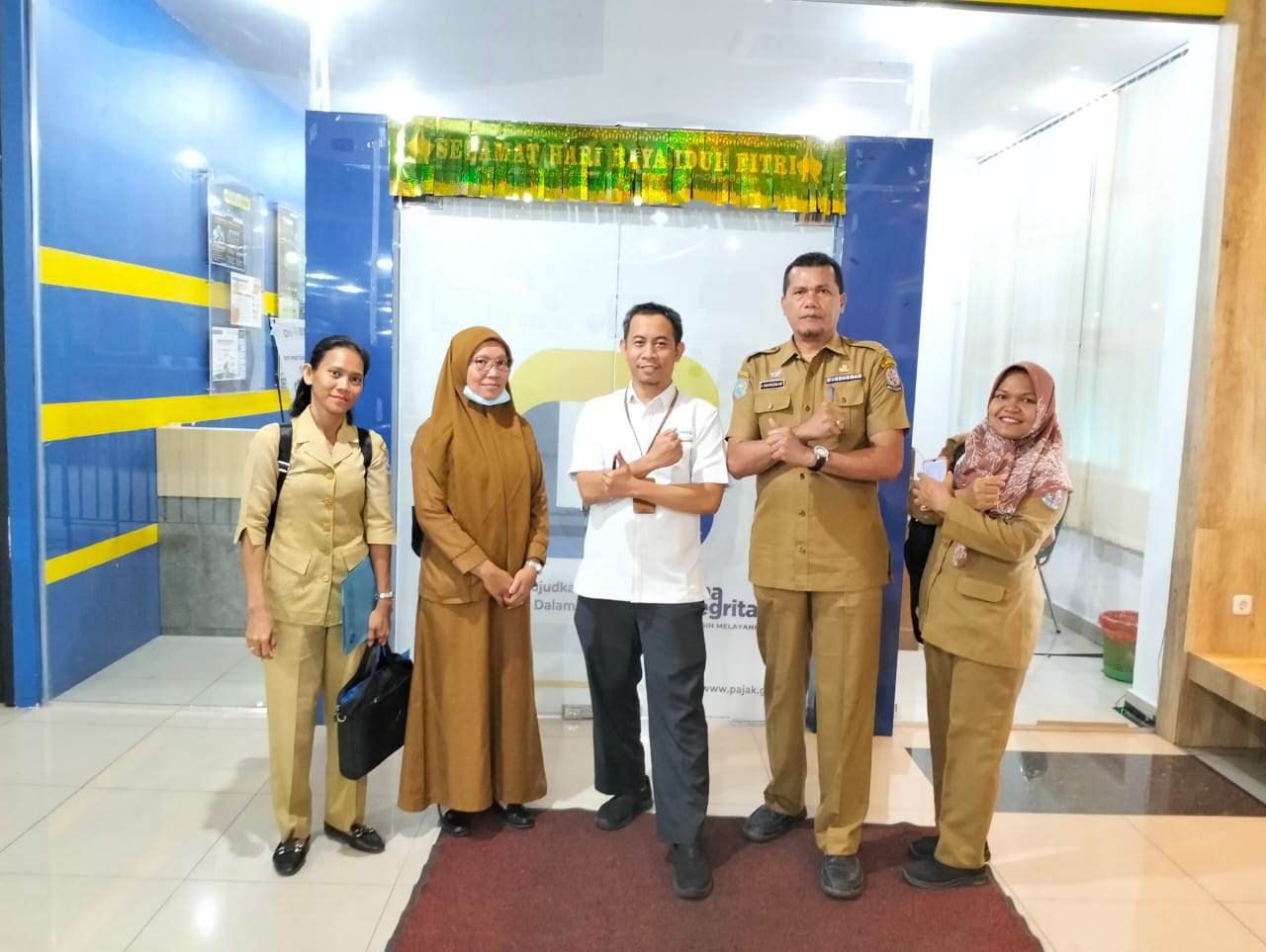 gambar